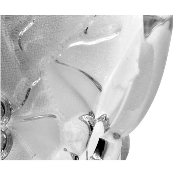 Mikasa "Carmen" Round Glass Platter 12 1/8" Diameter Frosted Floral/Berry Relief - Picture 4 of 5